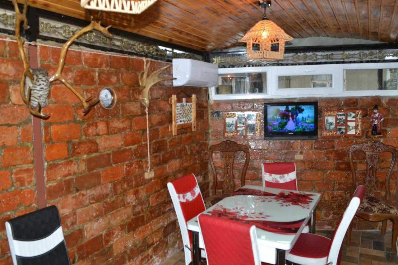 Hotel Mkudro Kʼutʼaisi Exterior foto