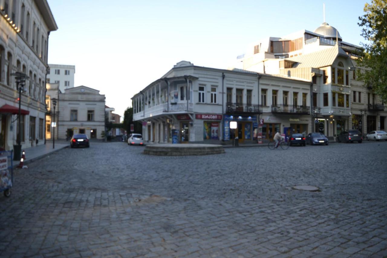 Hotel Mkudro Kʼutʼaisi Exterior foto