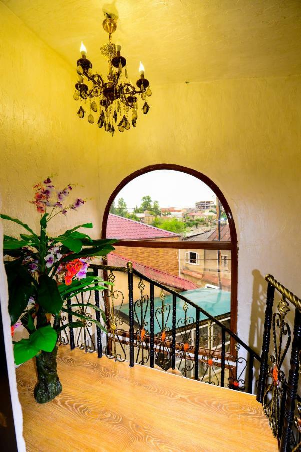 Hotel Mkudro Kʼutʼaisi Exterior foto